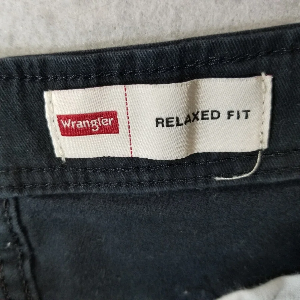 Wrangler cargo pants men's 38x32 relaxed fit black stretch outdoor hiking